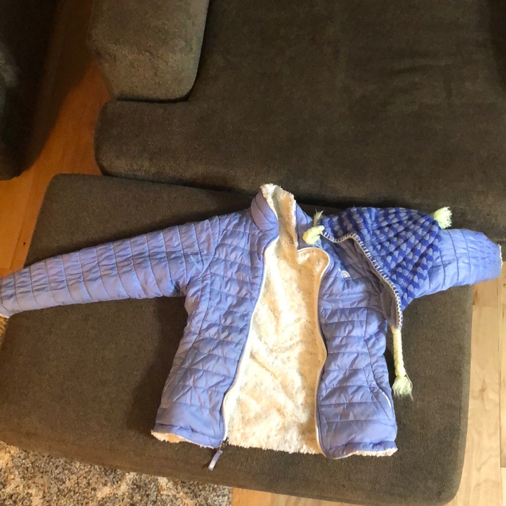 North face jacket with matching hat